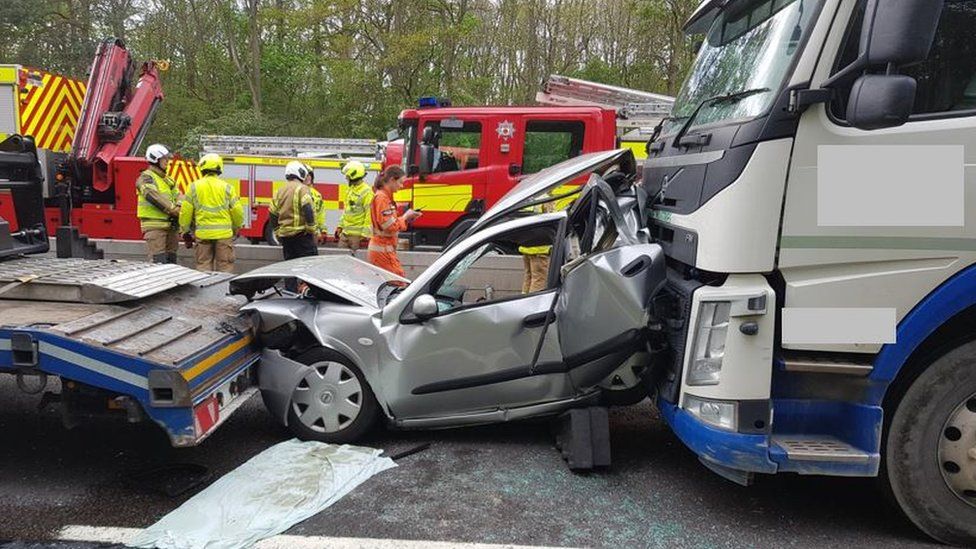 M1 crash photos released by police in driving safety bid BBC News