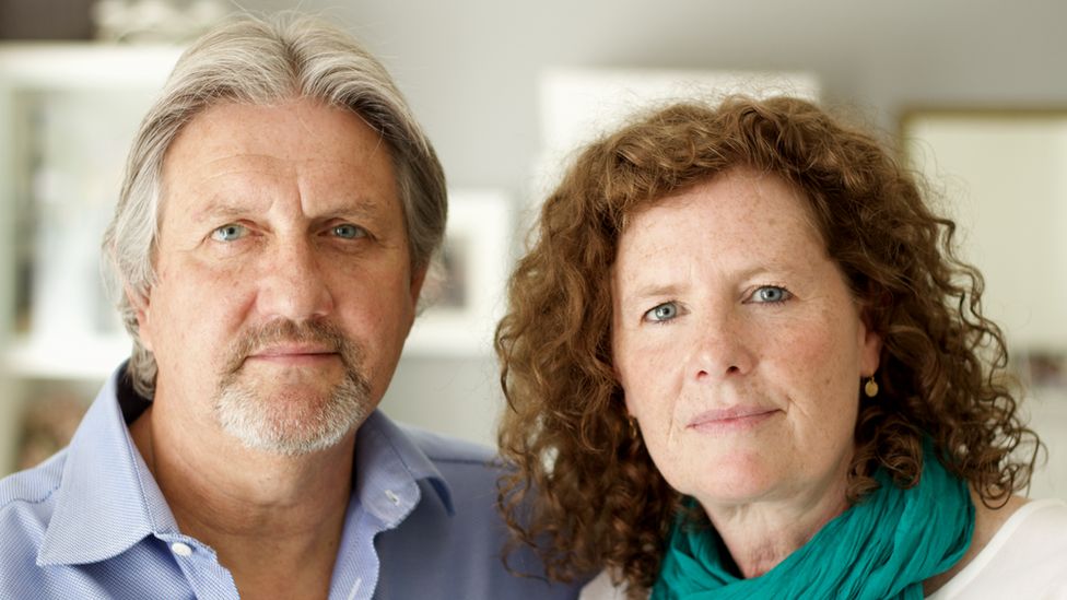 NHS 111: Parents anger over four child deaths - BBC News