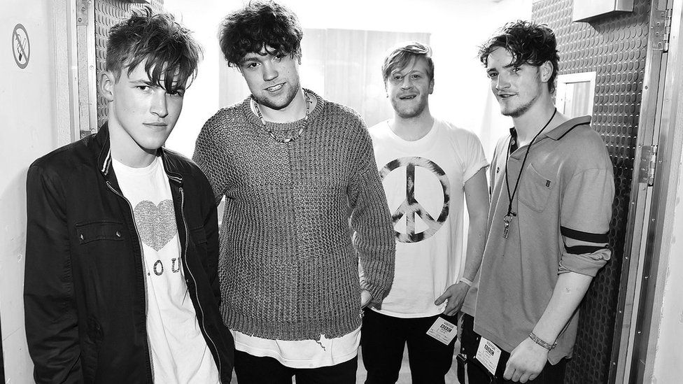 Viola Beach