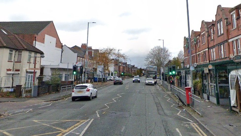 Chorlton crash: Boy, 12, critical after hit-and-run - BBC News