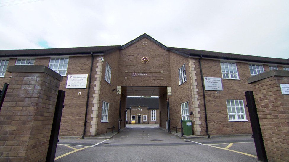 Ashton on Mersey school pupils' bus transfer plan scrapped BBC News