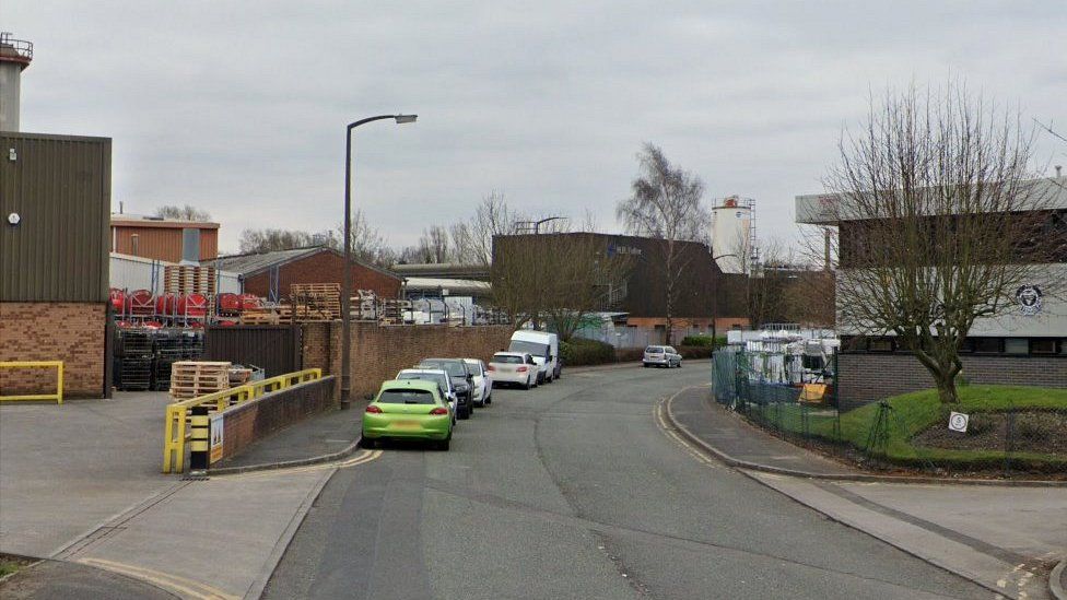 Dukinfield Worker hit by digger on industrial estate dies BBC News