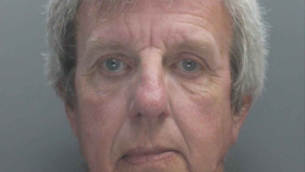 Man 70 Caught Grooming Teenager In Paedophile Sting Bbc News 