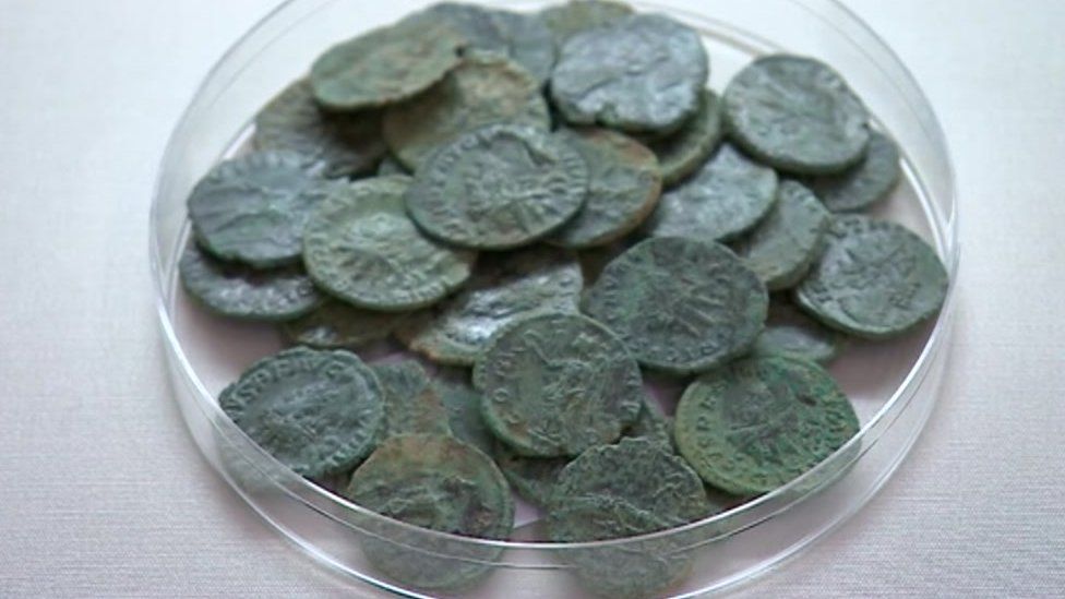 Leominster coins hoard returns home to Mr Treasure BBC News