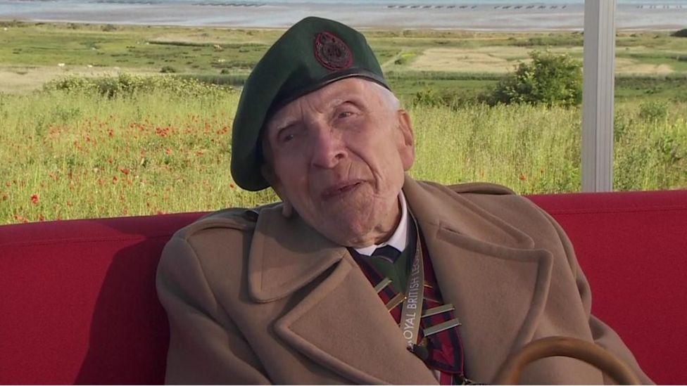 Harry Billinge Cornwall DDay veteran appointed MBE BBC News