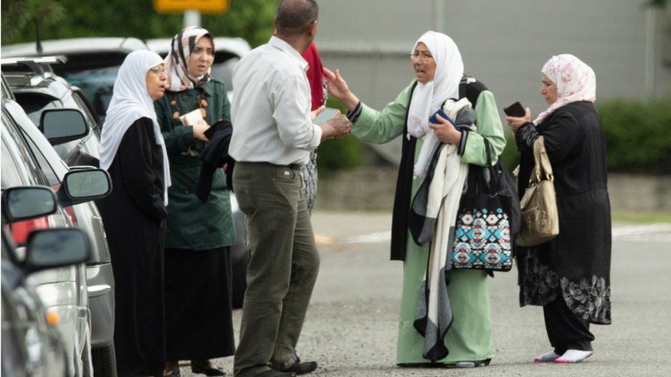 Hasil gambar untuk pembunuhan di masjid new zealand