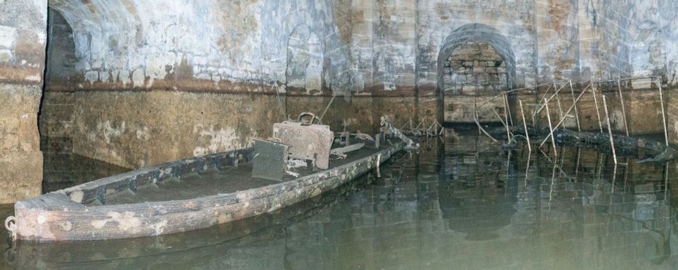 Лодки в затопленных комнатах Бленхеймского дворца