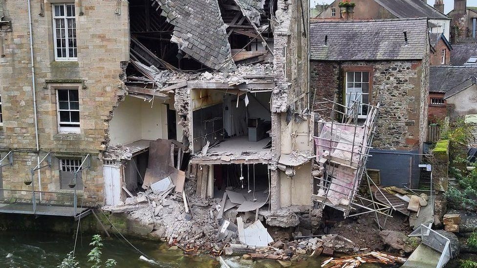 The Old Courthouse collapsed into the River Cocker