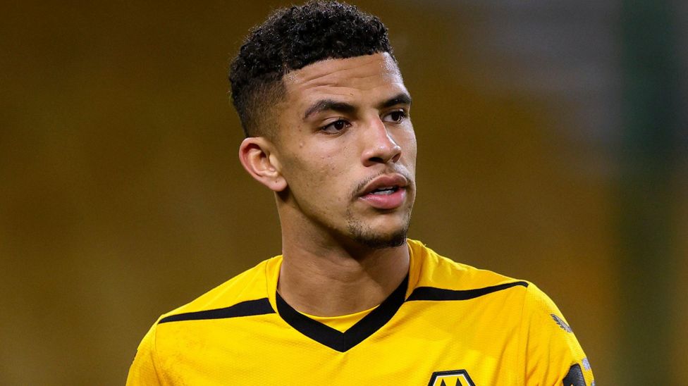 Wolves: Chem Campbell completes loan move - BBC Sport