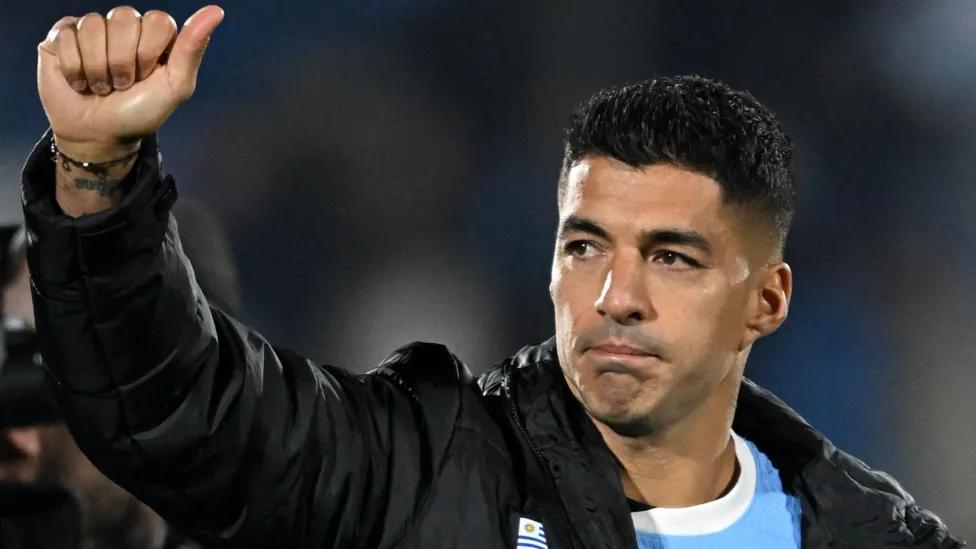 Luis Suarez Bids Farewell to 17-Year Uruguay Career with Goalless Draw Against Paraguay.