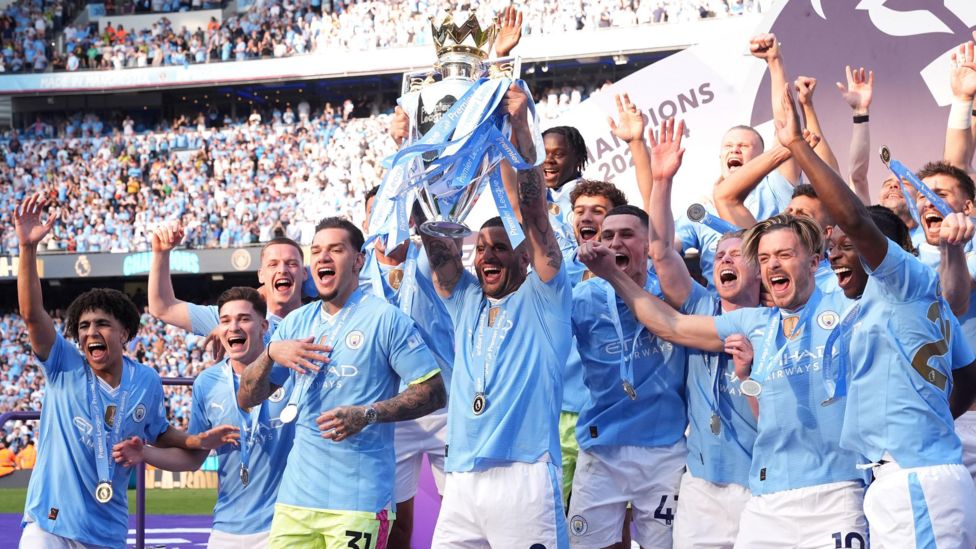 Manchester City to parade Premier League trophy in city centre - BBC News