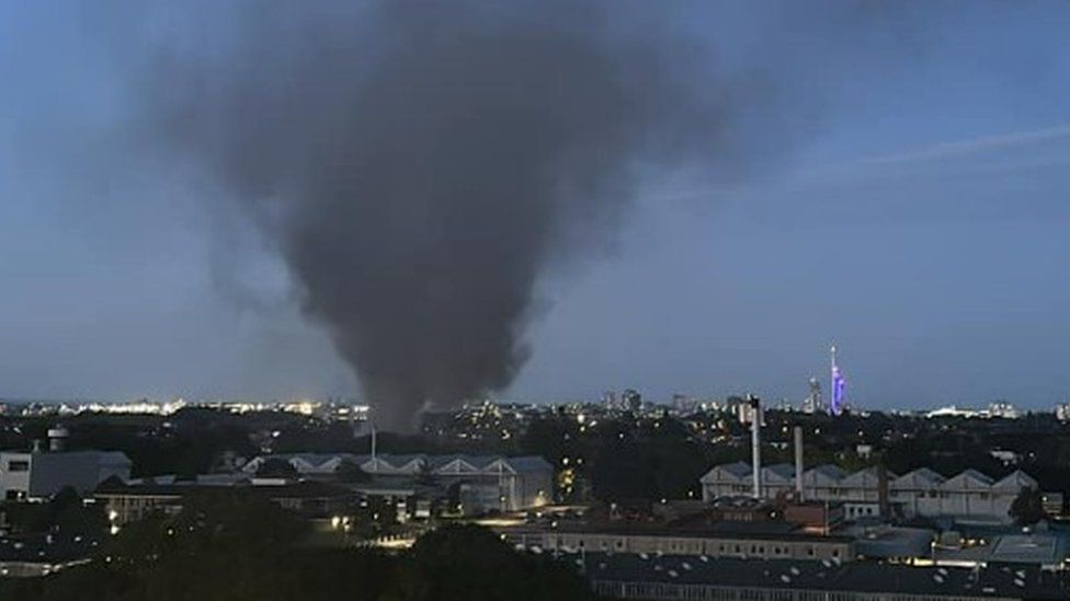 Gosport fire - smoke plume