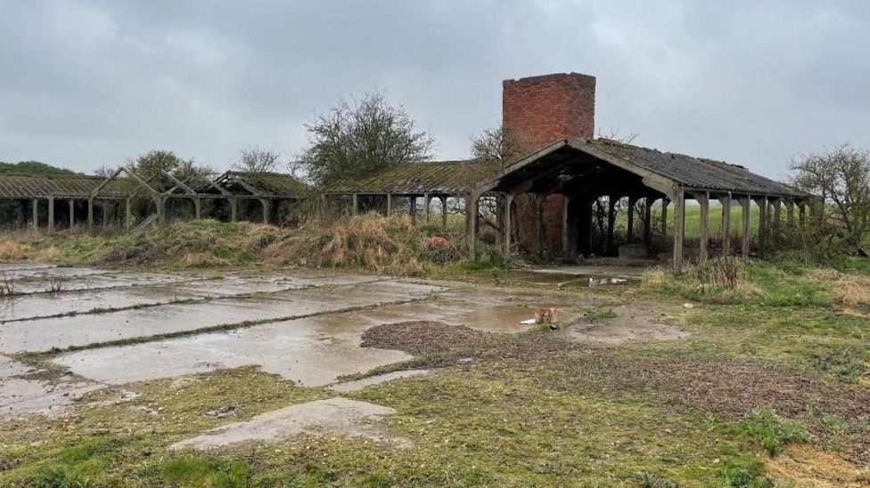 Wetherby WW2 prison camp will not be demolished for housing - BBC News