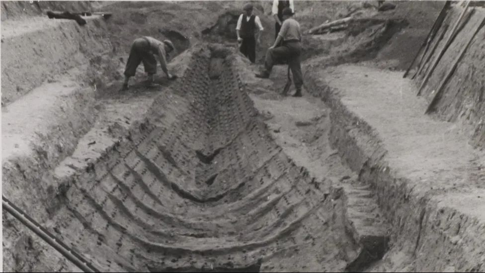Archaeological dig of Sutton Hoo boat