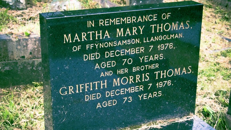 A grave headstone for Griff and Martha Mary Thomas, who was known as Patti