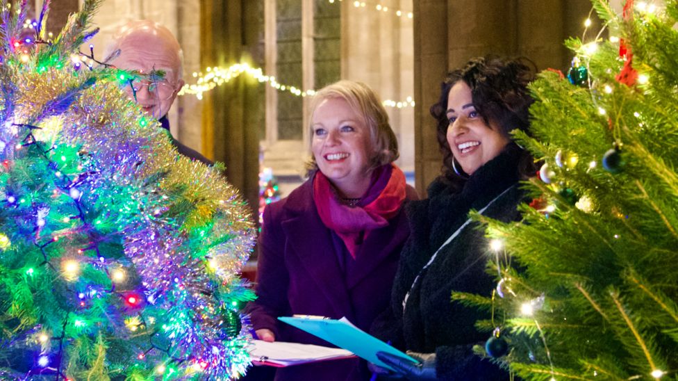 Royal Leamington Spa Christmas Tree Festival sparks into life BBC News