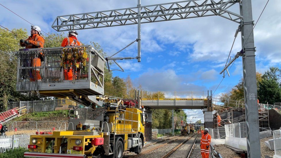 Network Rail workers on the Midland Mainline