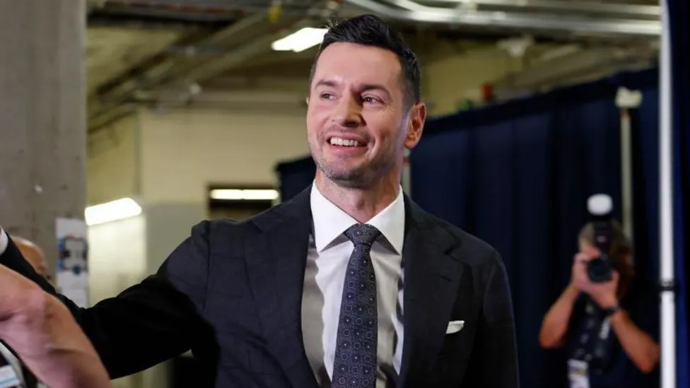LA Lakers Appoint TV Analyst Redick as Head Coach.