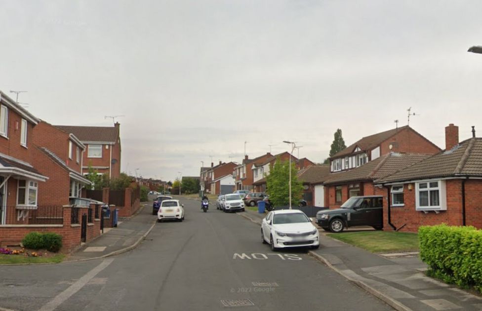 Mansfield Woodhouse Man arrested after burglaries on five roads BBC News