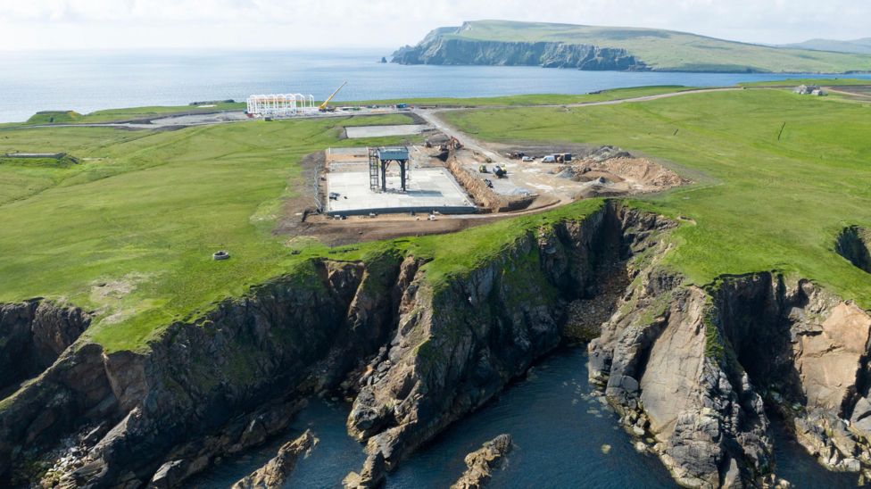 Shetland spaceport moves closer to first rocket launch - BBC News