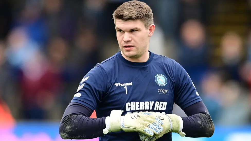 Goalkeeper Max Stryjek to leave Wycombe Wanderers at the end of his contract this summer