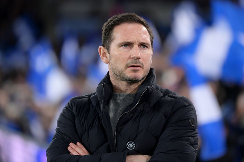 'Odd and weird' timing for Lampard to criticise players - BBC Sport