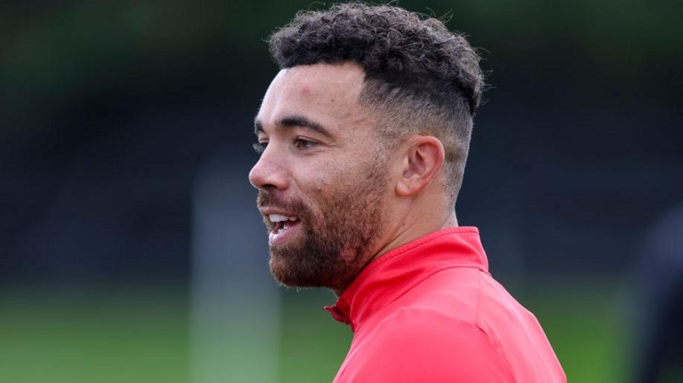 Bournemouth: '﻿We all see him as the gaffer' - Fredericks - BBC Sport