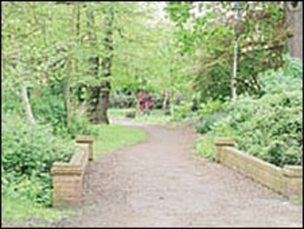 Slough's Victorian Herschel Park restoration under way BBC News