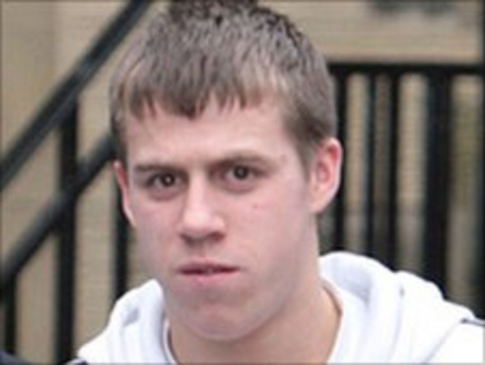 Golf club attack brothers jailed BBC News