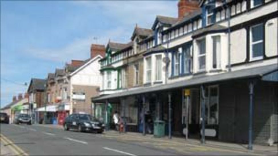 £300,000 to improve shop fronts in Llandudno Junction BBC News