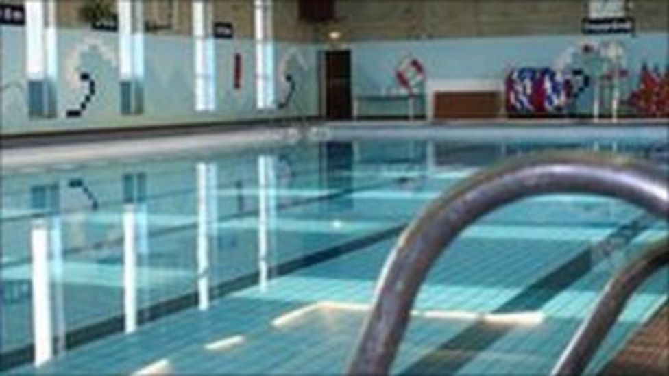 lowestoft-leisure-centre-s-6-5m-facelift-under-way-bbc-news