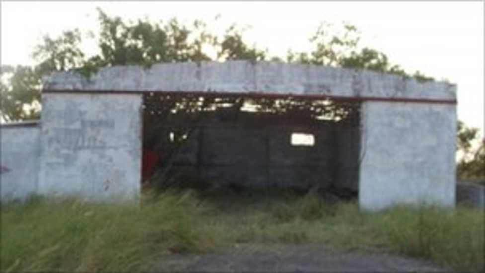 Mexico mayor killed as Tamaulipas violence escalates - BBC News