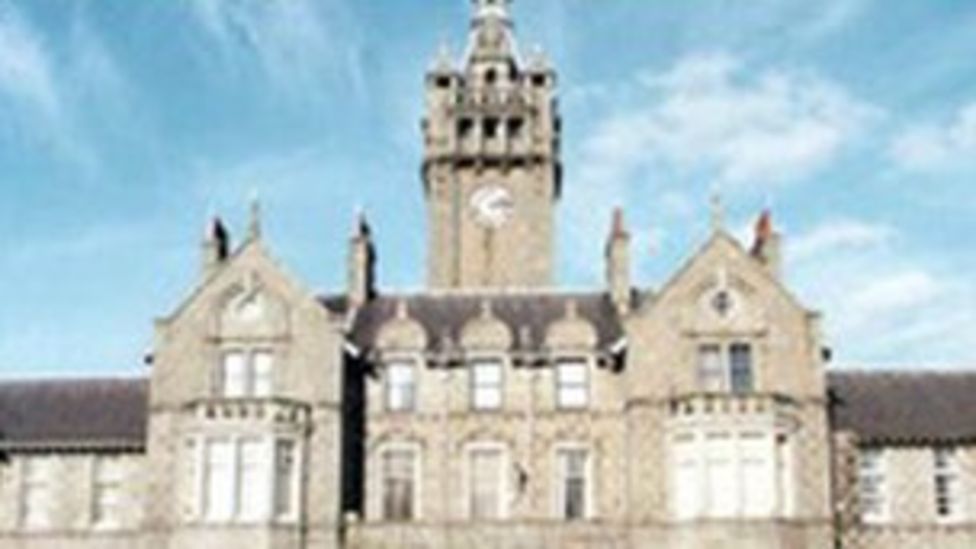 Concern at Aberdeen's Woodend Hospital ward closure BBC News