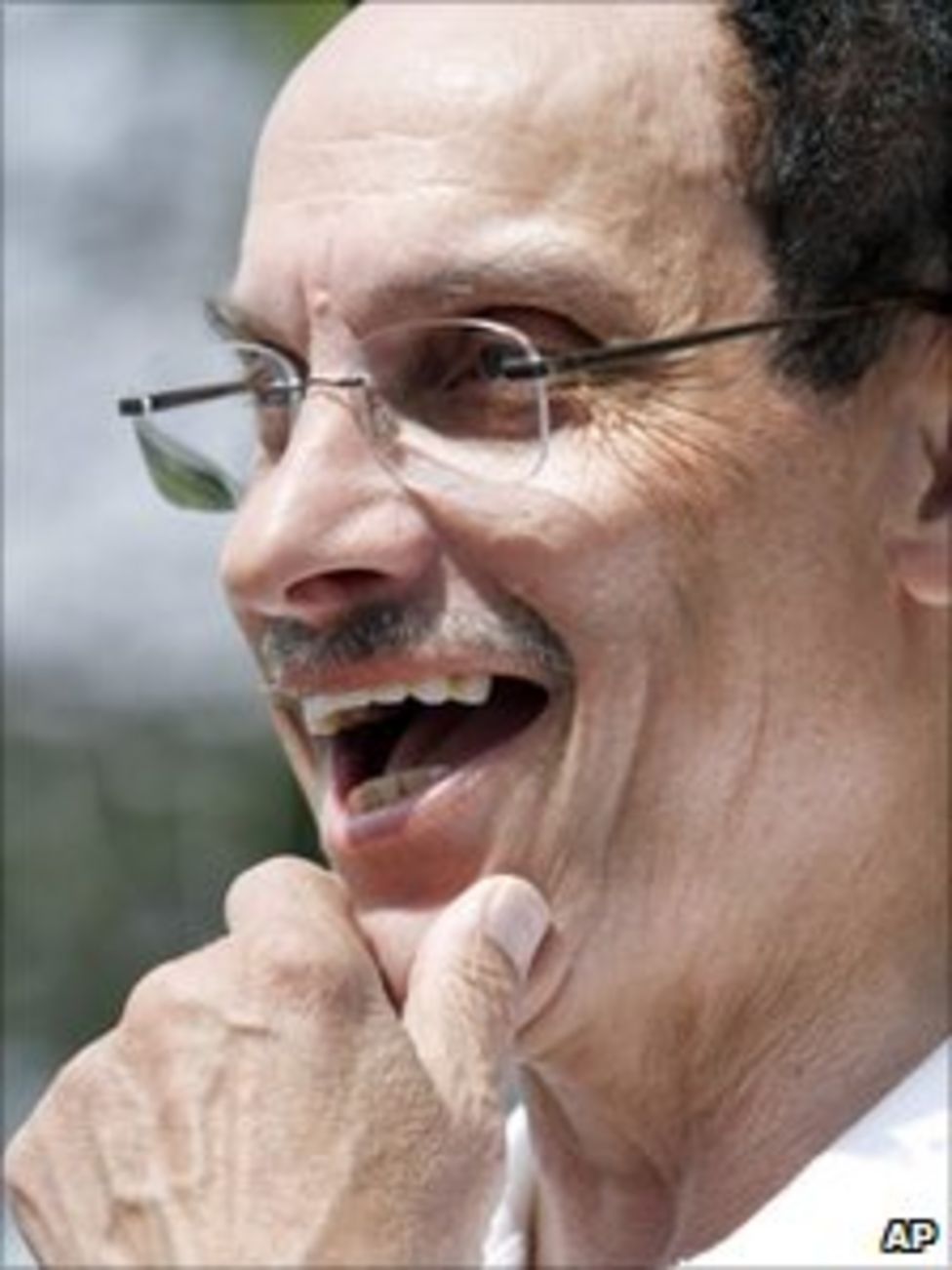 What can Obama learn from DC's mayor? BBC News