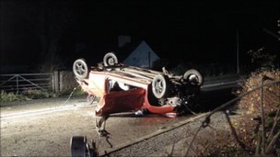 Boy, 16, seriously hurt in Castle Douglas road crash BBC News