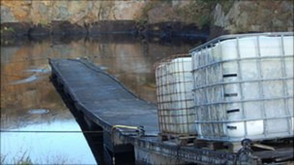 Torrey Canyon oil in Guernsey quarry 'nearly' removed BBC News