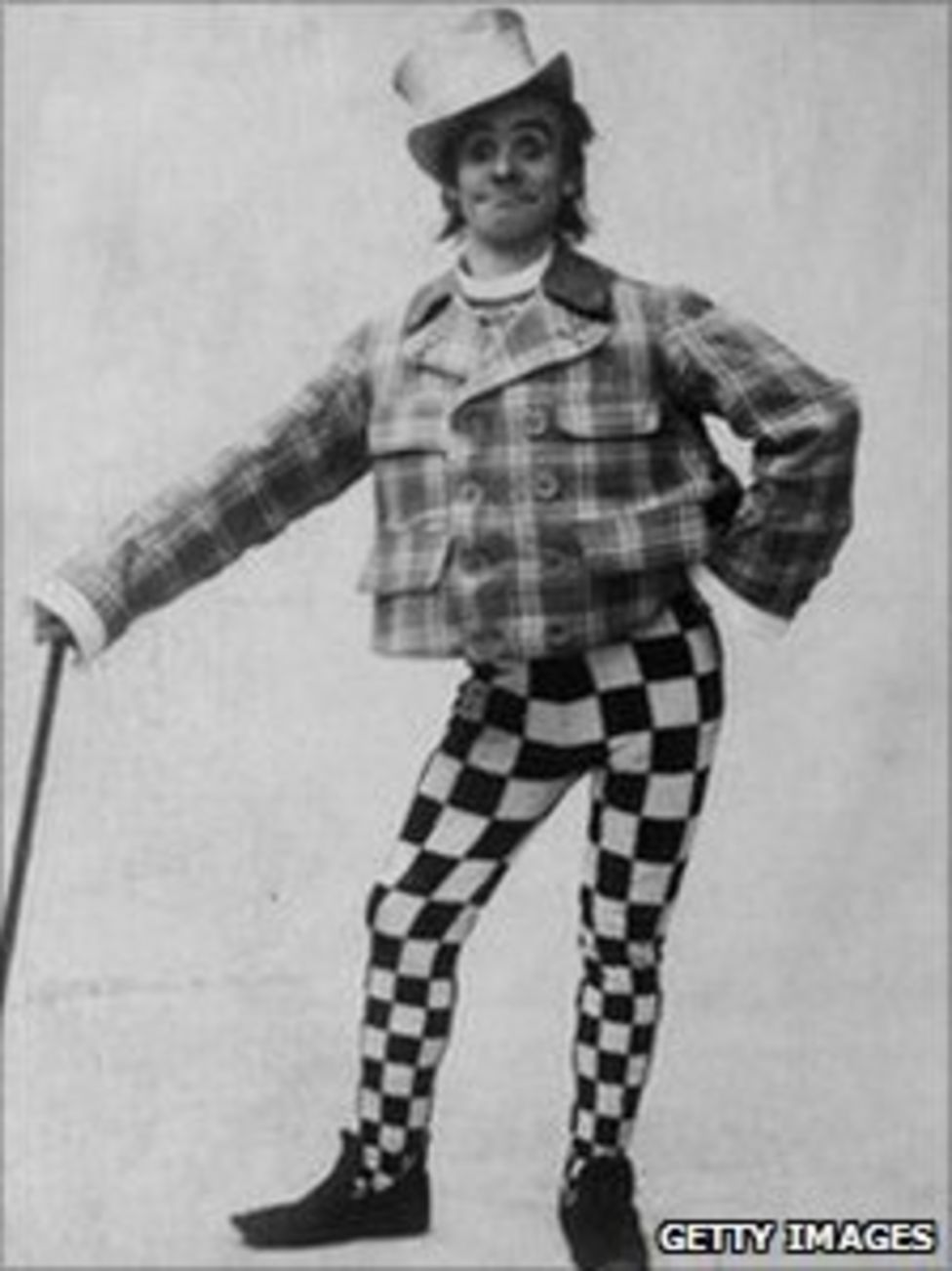 Is clog dancing making a comeback? BBC News