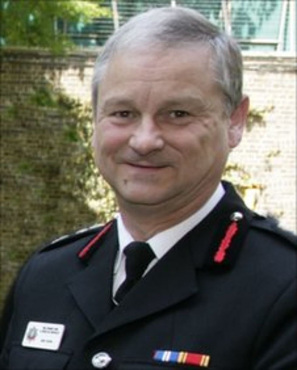 wiltshire-s-chief-fire-officer-andy-goves-to-retire-bbc-news