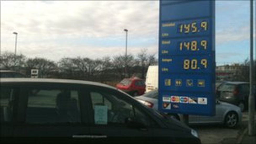 Scottish election Drivers� fears over fuel prices BBC News