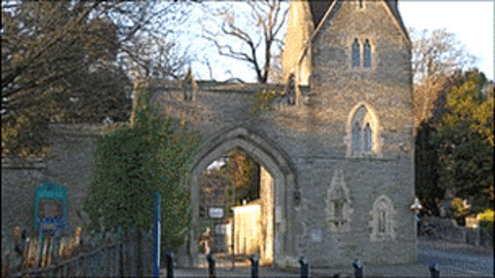 Singleton Park lodge to be auctioned by Swansea council BBC News