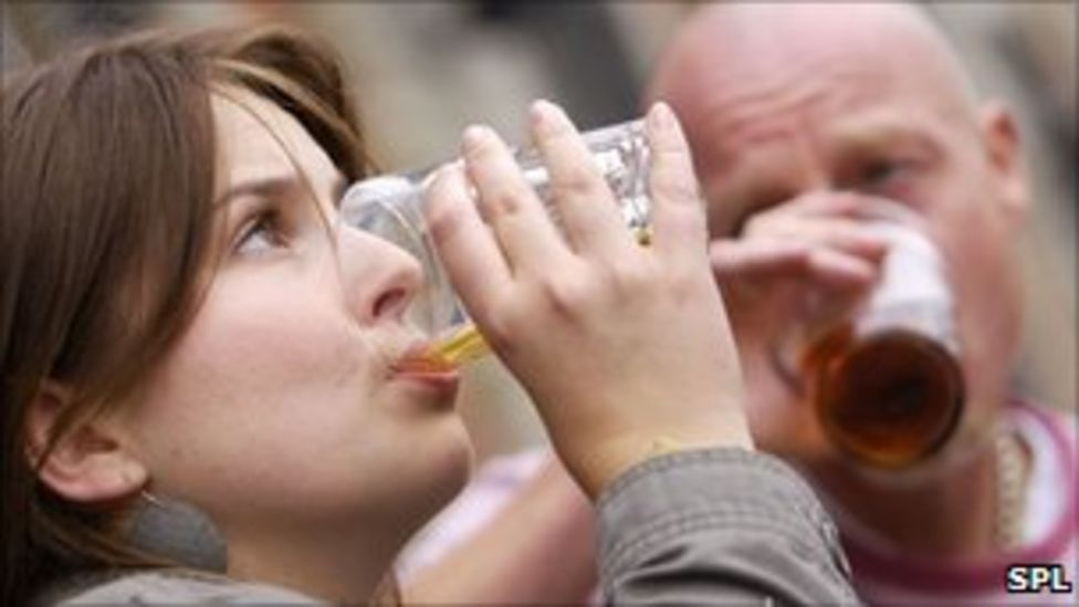 Drinking Over Recommended Limit Raises Cancer Risk Bbc News 