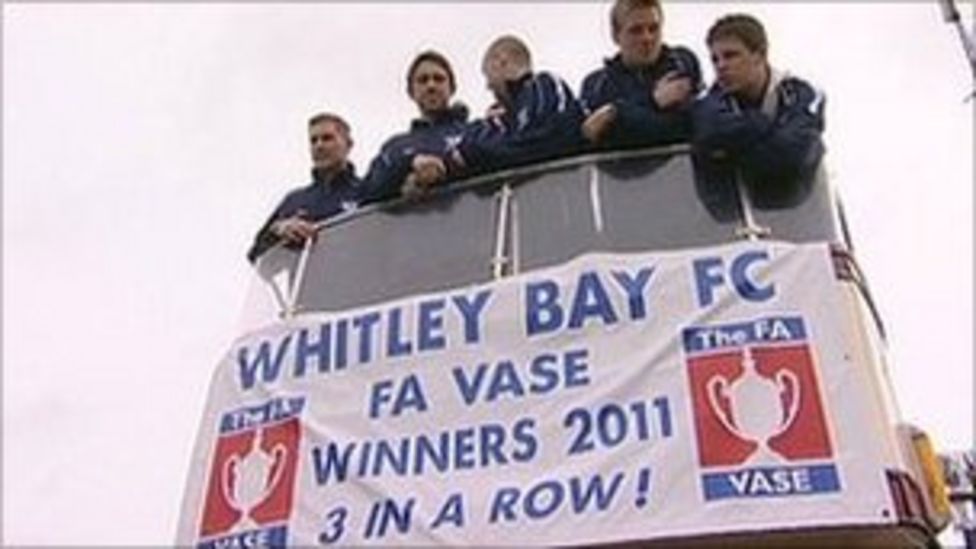 Whitley Bay parade honours FA Vase cup winners BBC News