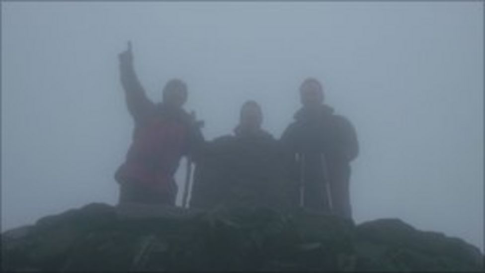 Bad weather rescues but group in double Snowdon climb BBC News