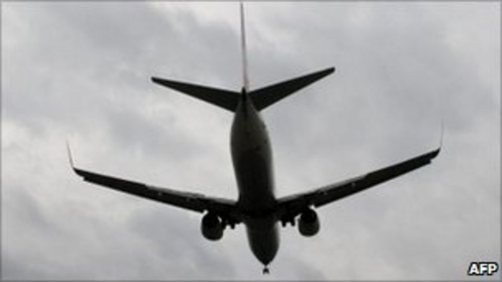 US Airways stowaway Mechanic Arrested In Pittsburgh BBC News