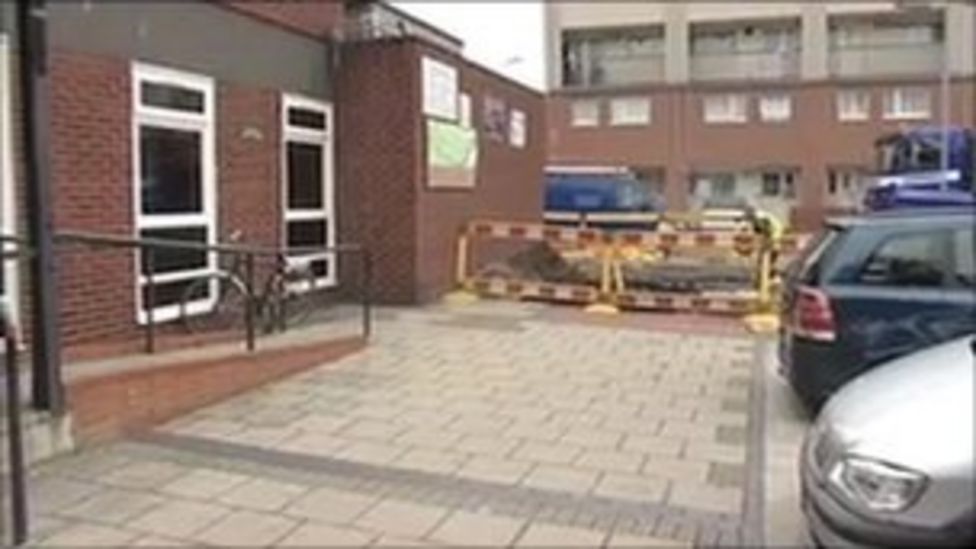 Mitcham homes still without gas 10 days after flooding BBC News