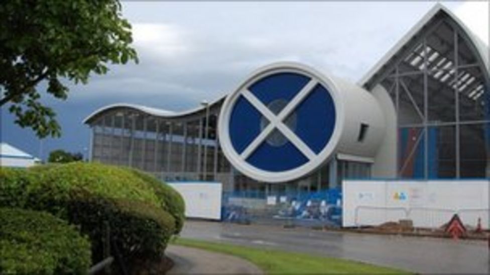 New £5.25m extreme sports centre to open in Hemel Hempstead BBC News