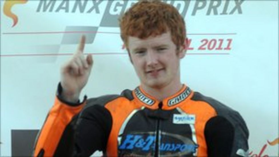 Portadown Rider Wayne Hamilton Dies At Manx Grand Prix - BBC News