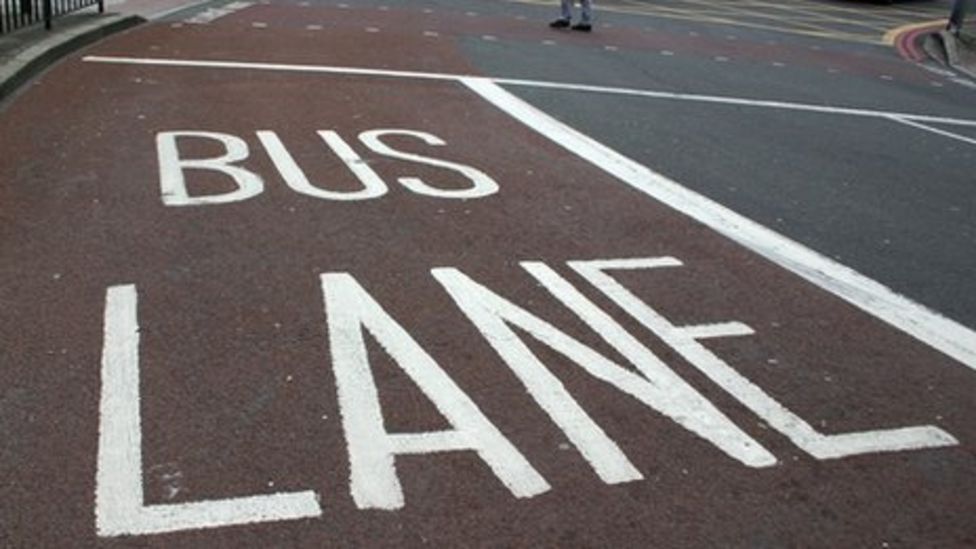 Reading bus lane fines increase fourfold BBC News