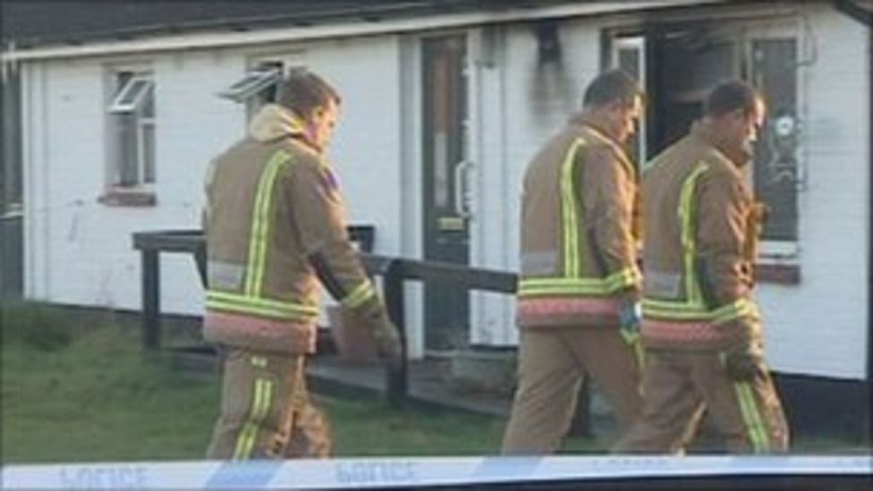 Fatal Sutton Bridge bungalow fire 'caused by cigarette' BBC News