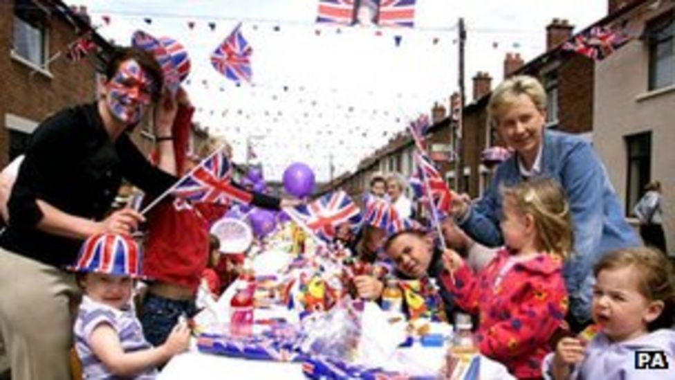 Are you having a Diamond Jubilee party? BBC News